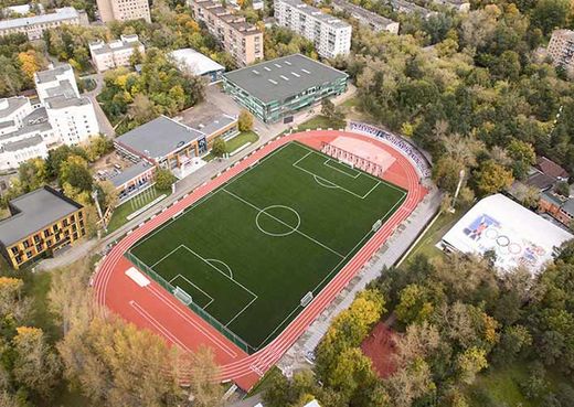 Стадион «Салют»‎